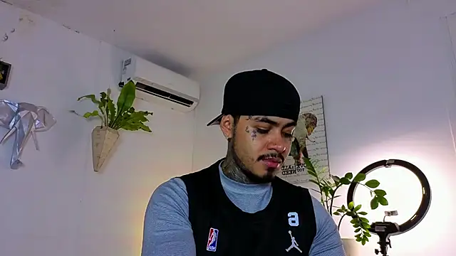 JordanSmiith  online show from 11.19.25