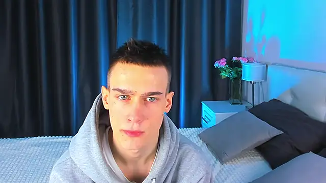 Kevin Kesi online show from 02.05.25