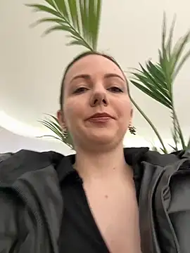 Snapshot of naughty_lucifer chatting on 02.08.26 naughty lucifer online show from 02.08.26