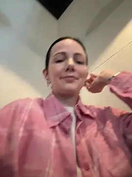 Snapshot of naughty_lucifer chatting on 03.23.26 naughty lucifer online show from 03.23.26