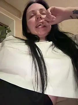 Snapshot of naughty_lucifer chatting on 04.03.26 naughty lucifer online show from 04.03.26