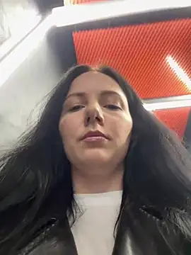 Snapshot of naughty_lucifer chatting on 04.05.26 naughty lucifer online show from 04.05.26