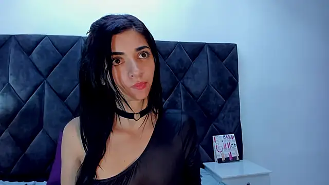 Snapshot of Linisprincehot69 chatting on 01.26.25 Linisprincehot69 online show from 01.26.25