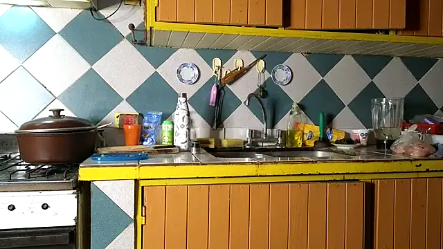 Jony Marta online show from 10.04.25