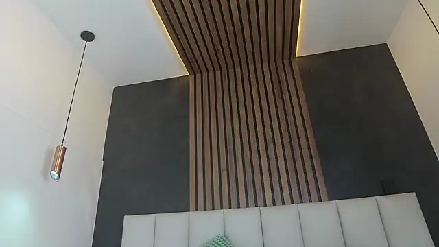 Snapshot of eva_daemon chatting on 10.28.25 eva daemon online show from 10.28.25