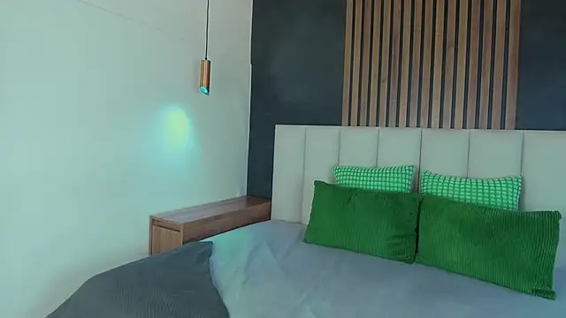 eva daemon online show from 01.19.26