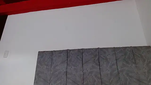 linda 33 online show from 10.24.25