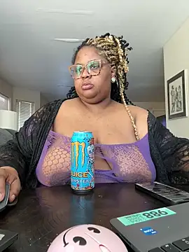 kweenxkarma online show from 03.17.25