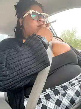 kweenxkarma online show from 09.09.25