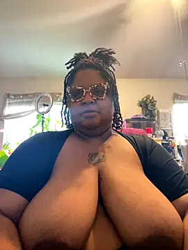 kweenxkarma online show from 09.15.25
