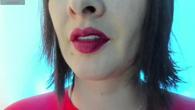 queen fetish online show from 11.17.25