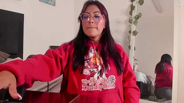 Snapshot of evelynjohnsoon chatting on 01.15.25 evelynjohnsoon online show from 01.15.25