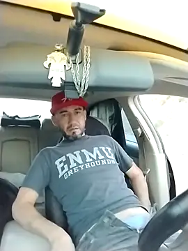 Snapshot of prettyboi6992 chatting on 10.09.25 prettyboi6992 online show from 10.09.25