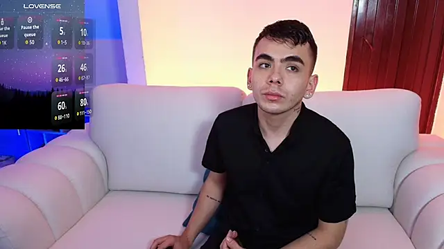 Snapshot of Jey_keler1 chatting on 09.24.25 Jey keler1 online show from 09.24.25