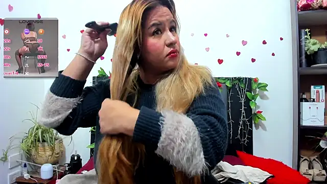 hazel 34 online show from 10.29.25