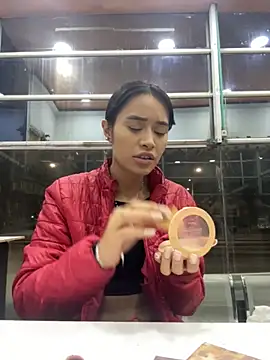 Kim ev online show from 10.07.25