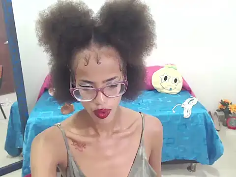 CanellaHotx online show from 12.20.24