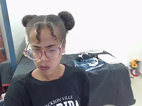 CanellaHotx online show from 12.27.24