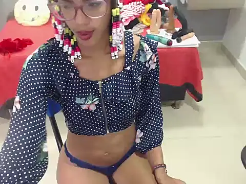 CanellaHotx online show from 01.23.25