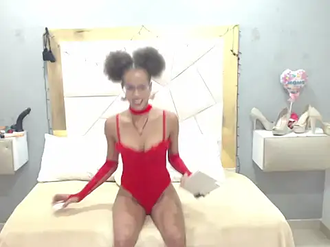 CanellaHotx online show from 02.14.25