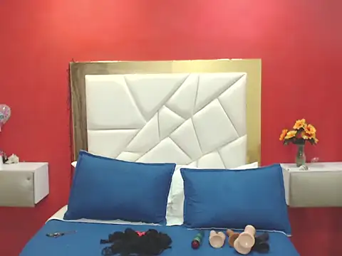 CanellaHotx online show from 10.25.25