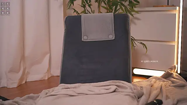 BellaGiaxx online show from 09.27.25