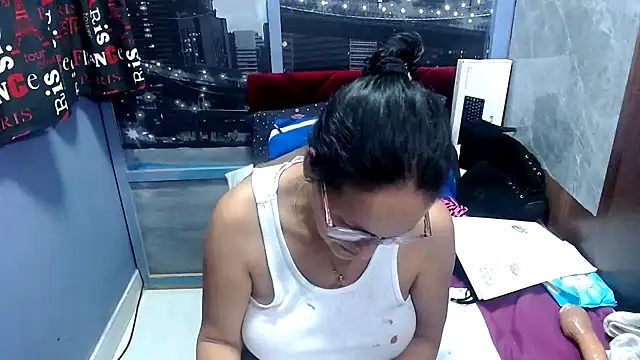 Snapshot of Nastylatinaxxx chatting on 02.11.25 Nastylatinaxxx online show from 02.11.25