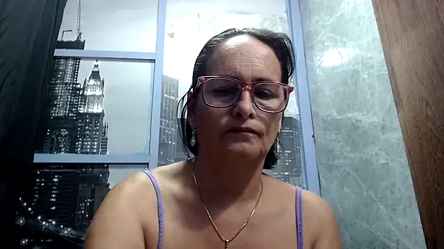 Snapshot of Nastylatinaxxx chatting on 11.06.25 Nastylatinaxxx online show from 11.06.25