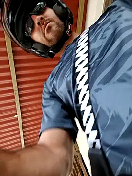 sebasxx97 online show from 09.10.25