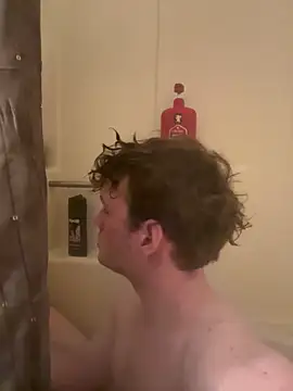 Snapshot of CreamyAustin chatting on 03.09.25 CreamyAustin online show from 03.09.25