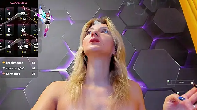 Snapshot of RileyLanna chatting on 10.02.25 RileyLanna online show from 10.02.25