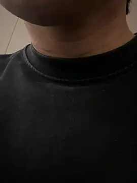 POCARI SWEAT online show from 12.14.25