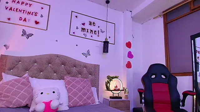 AnnieNasty online show from 03.04.25