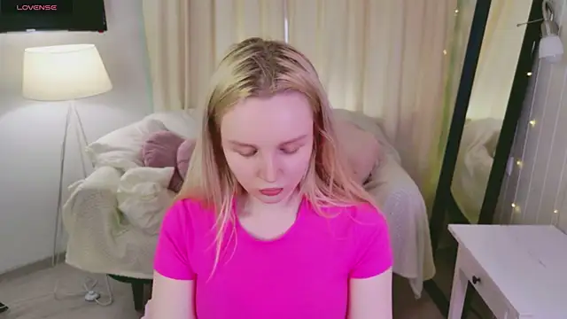 Beatrica Klein online show from 06.02.26