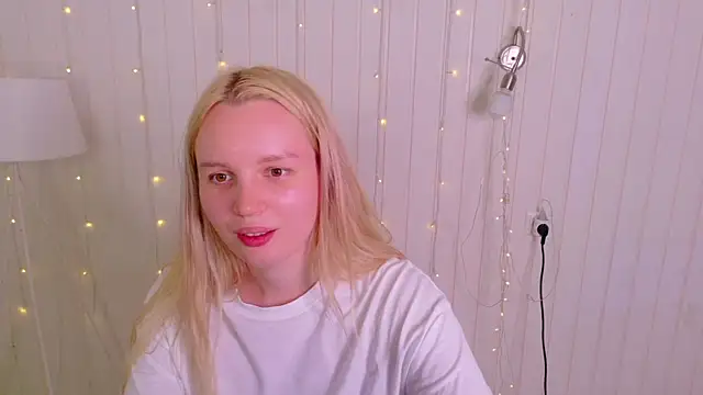 Beatrica Klein online show from 07.19.26