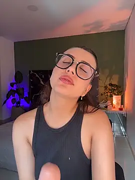 EmaSaenz online show from 03.11.26