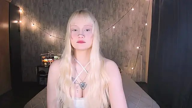 MariaMango online show from 11.30.25