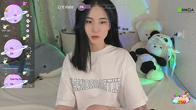 Snapshot of EmmaHixLove chatting on 12.06.24 EmmaHixLove online show from 12.06.24