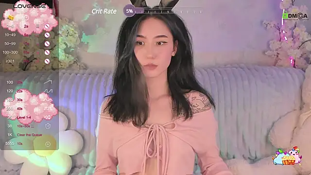 Snapshot of EmmaHixLove chatting on 01.18.25 EmmaHixLove online show from 01.18.25