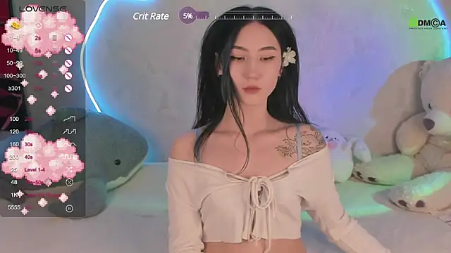 Snapshot of EmmaHixLove chatting on 02.27.25 EmmaHixLove online show from 02.27.25
