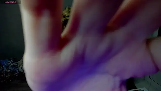 lily williamss online show from 12.21.25