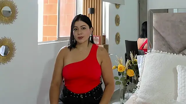 EmilyPeytonn online show from 10.07.25