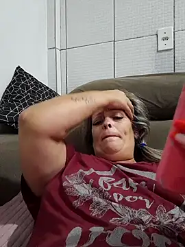 Snapshot of marcialoira chatting on 01.16.25 marcialoira online show from 01.16.25