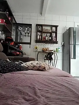 Snapshot of marcialoira chatting on 01.24.25 marcialoira online show from 01.24.25