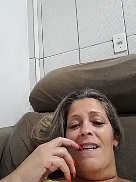 Snapshot of marcialoira chatting on 01.25.25 marcialoira online show from 01.25.25