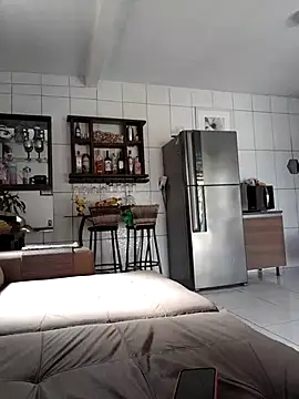 Snapshot of marcialoira chatting on 02.14.25 marcialoira online show from 02.14.25