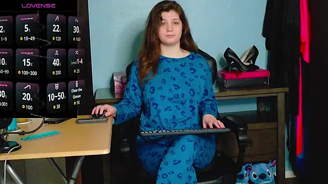 TreeJeanne online show from 11.16.25