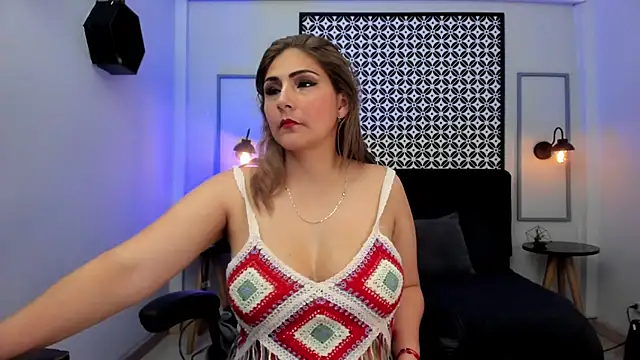 Melanie silver  online show from 11.05.25