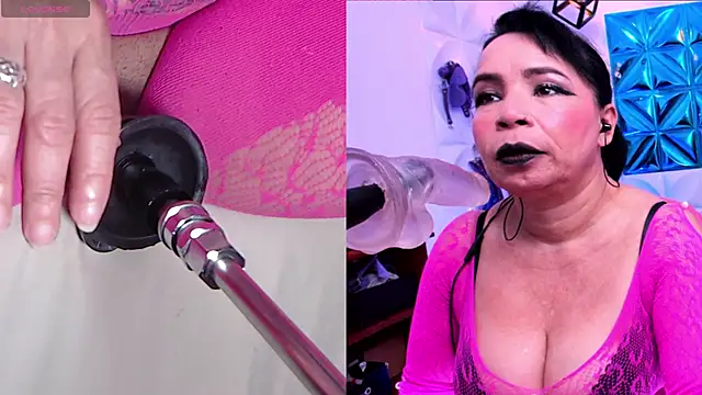 annie wigg online show from 03.06.25