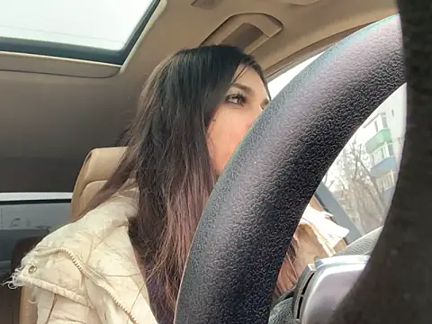 EvaWhisper online show from 02.12.25